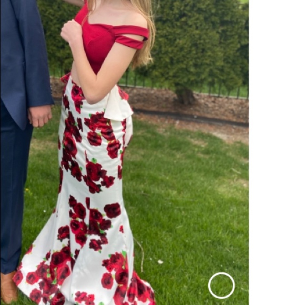 Red Floral 2 pc prom dress
